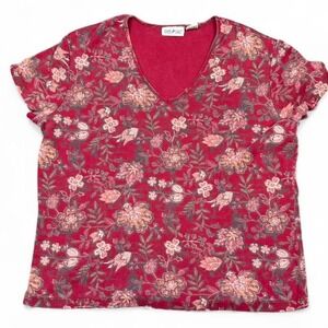 Vintage White Stag Floral V-Neck Tee